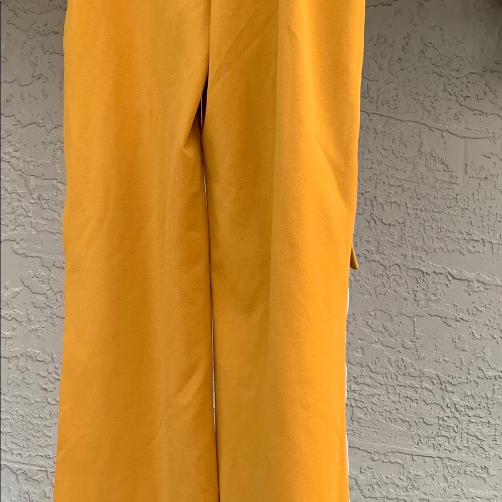 Pants - Picture 7 of 8